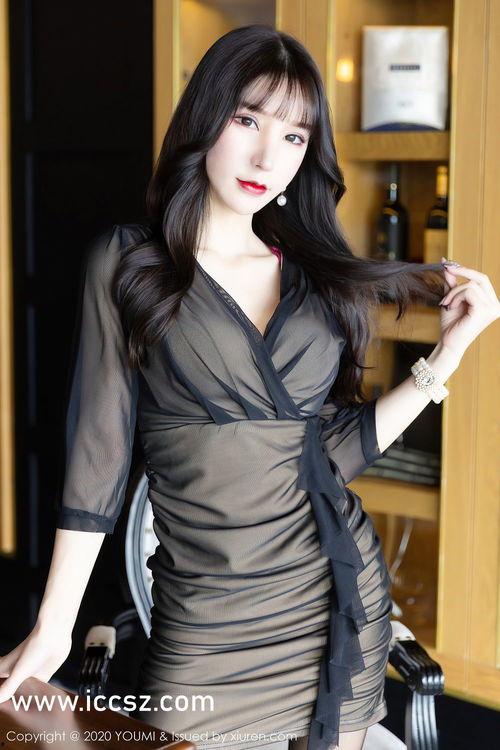 国产在线情侣,揭秘国产在线情侣的浪漫生活